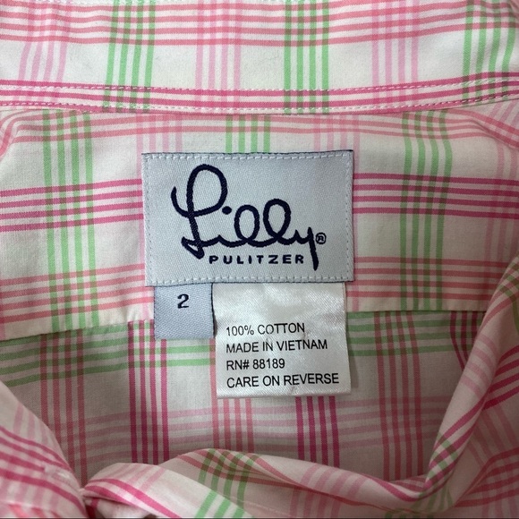 Lilly Pulitzer button down shirt - Picture 3 of 9